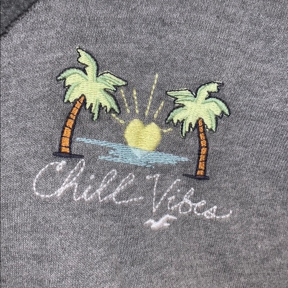 Hollister crop sweatshirt - Picture 3 of 3